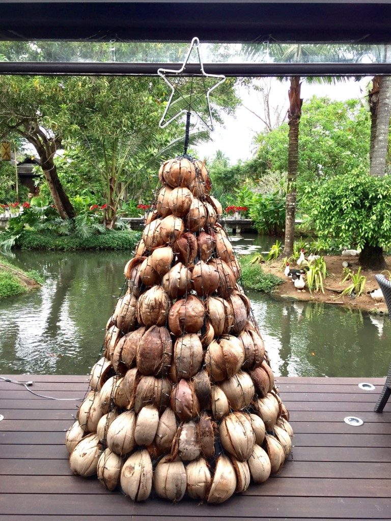 A very tropical Christmas Tree